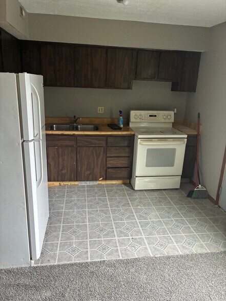 Building Photo - 2620 Sawbury Blvd