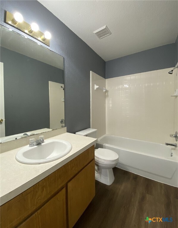 Building Photo - 4102 Nadine Dr