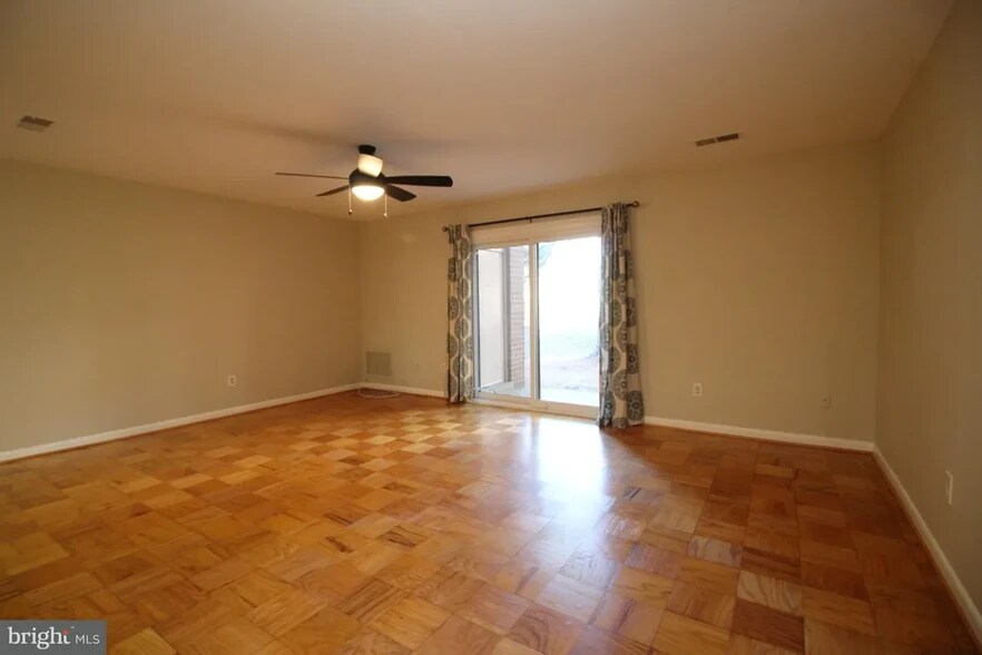 Building Photo - 3712 Steppes Ct