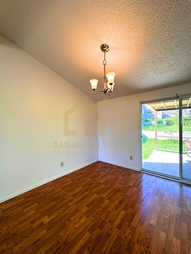 Building Photo - 3855 Via Mondo