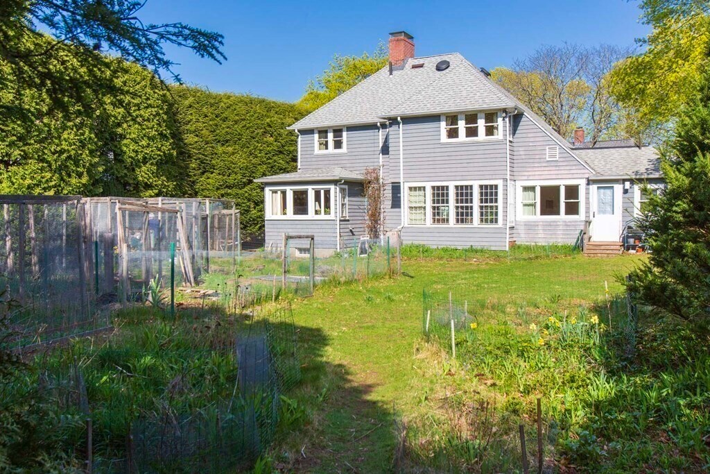 Building Photo - 9 Applegarth St