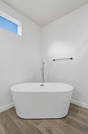 Building Photo - 4512 Mark Avizo