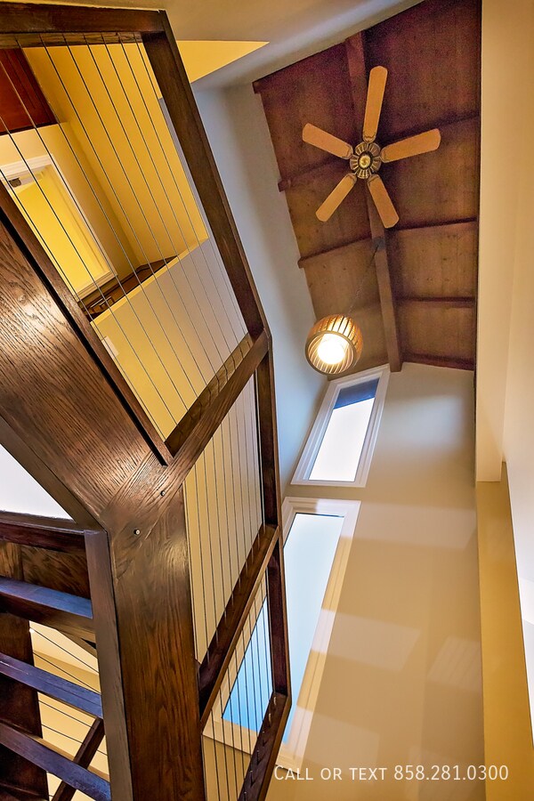 Building Photo - 732 Camino Santa Barbara