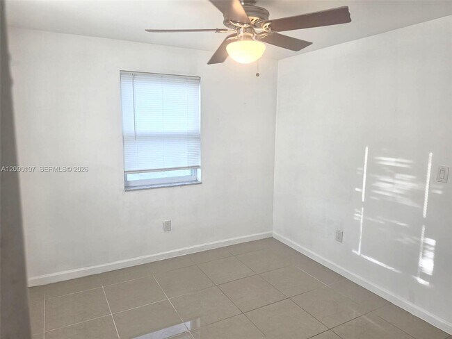Building Photo - 84 NW 75th Ave