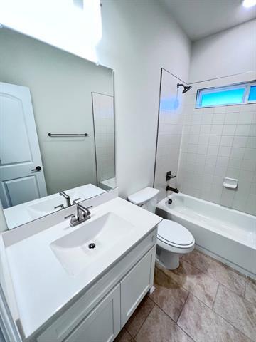 Building Photo - 6250 Muller Creek Dr