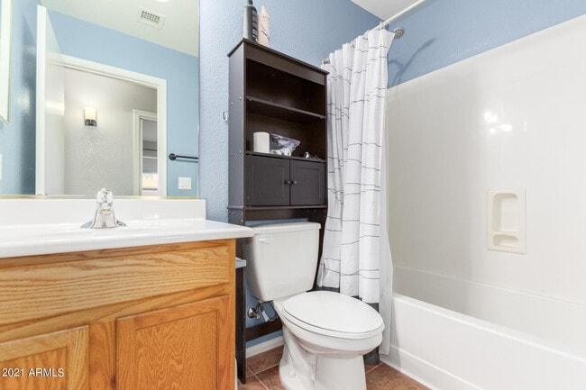 Building Photo - 2518 W Bent Tree Dr