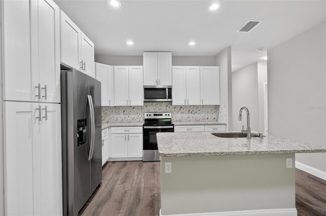 Building Photo - 44 Regency Dr