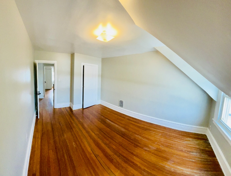 Building Photo - 1519 W 14th St