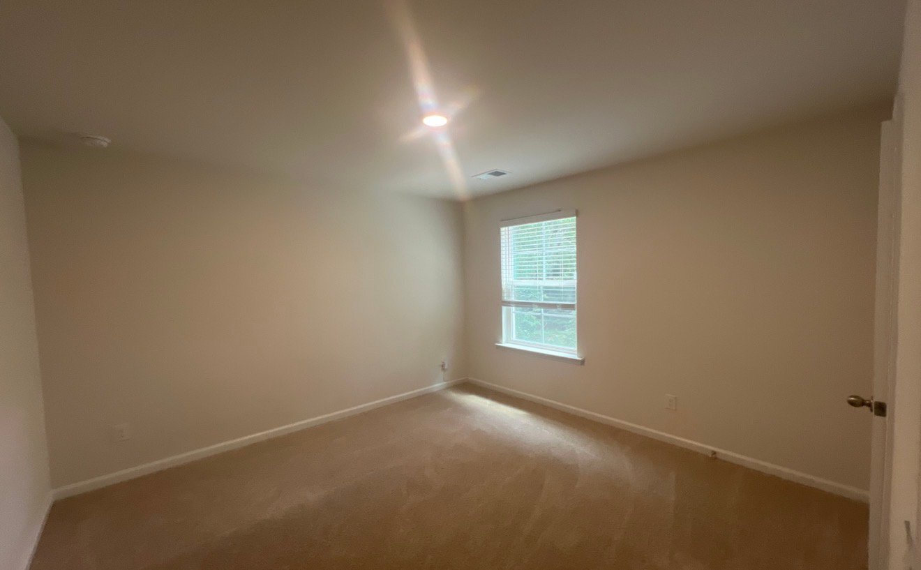 Building Photo - 2176 Elmridge Rd
