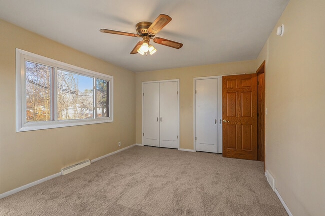 Building Photo - 1320 54th St SE