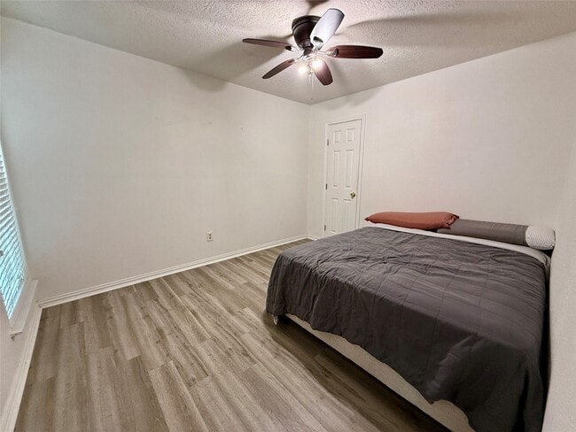 Building Photo - 16211 Townes Rd