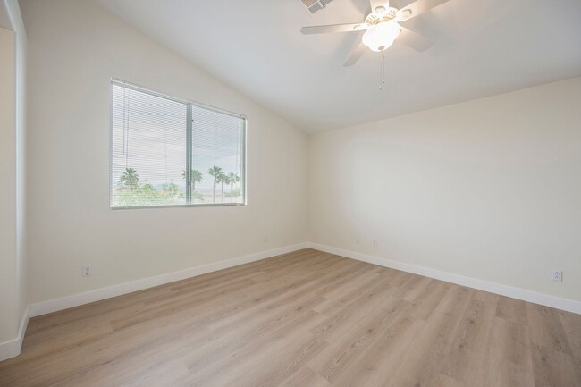 Building Photo - Honey, I’m Home! This Lovely 3 Bedroom, Two-Story Home Is Located In Summerlin.
