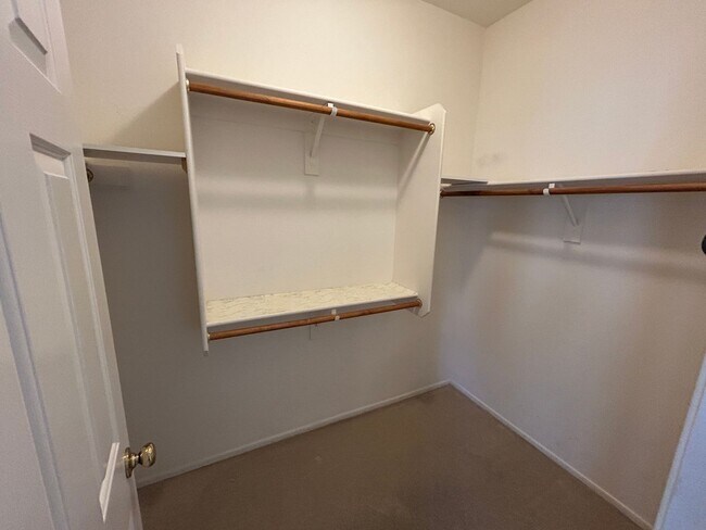 Building Photo - 14542 W Watson Ln