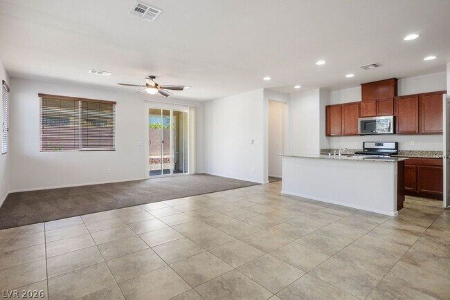 Building Photo - 4032 Little Bay Ave