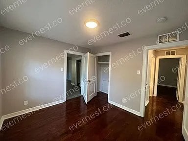 Building Photo - 4320 Maryland Ave