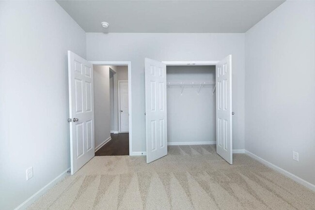 Building Photo - 6040 Vermilion Loop Rd