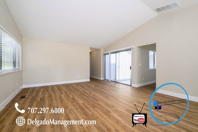 Building Photo - Newly remodeled Glen Cove 4BD single level home