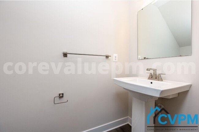 Building Photo - 7868 Mine Run Rd