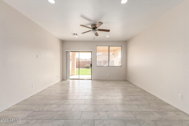 Building Photo - 5665 W Laurie Ln
