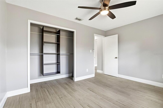 Building Photo - 2701 Carlisle Ave