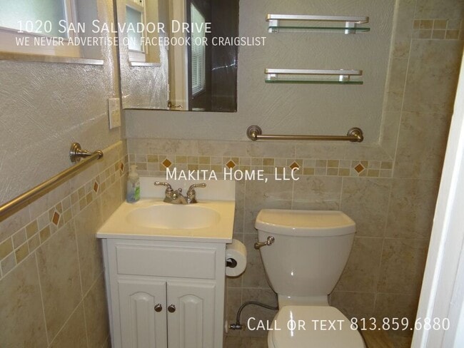 Building Photo - 1020 San Salvador Dr