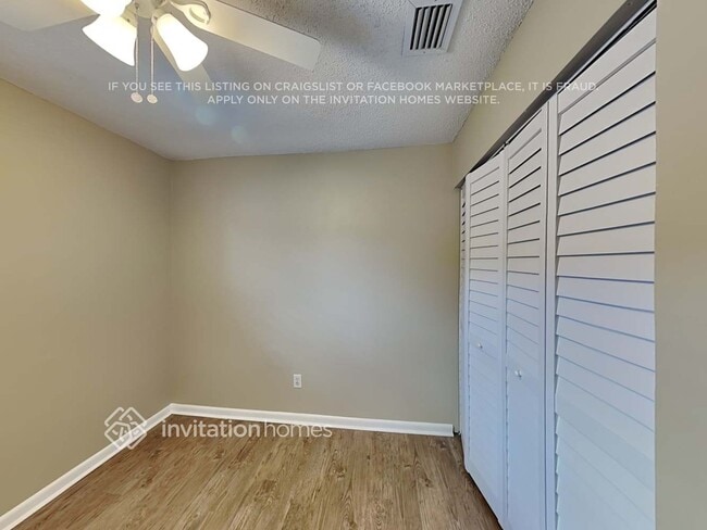 Building Photo - 106 Euclid Loop