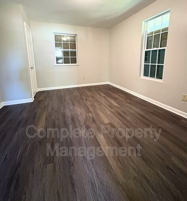 Building Photo - 820 17th St Ensley