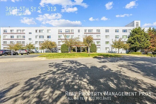 Building Photo - 3601 5th St S