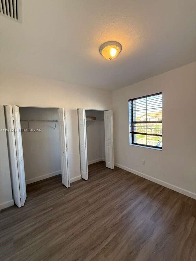 Building Photo - 8922 W 35th Way