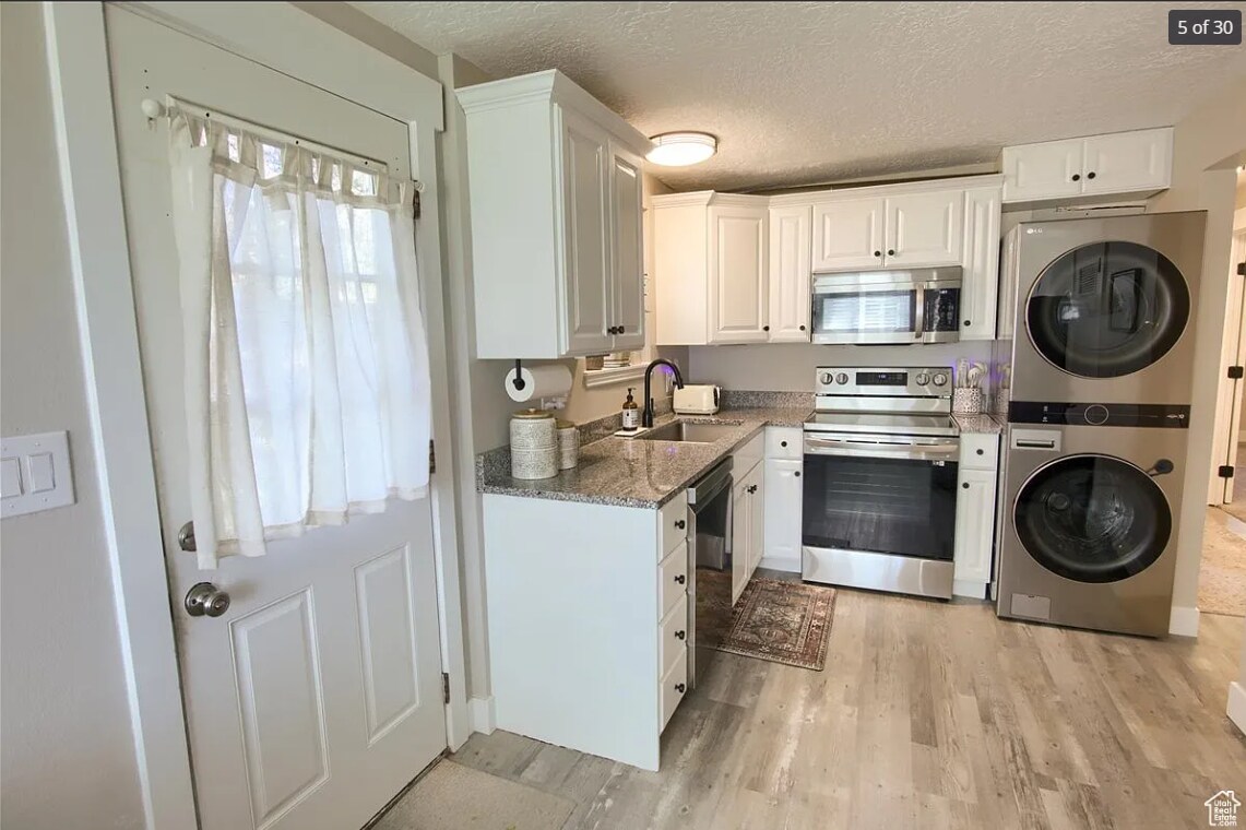 Building Photo - 2672 W 5750 S