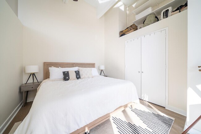 Building Photo - 1500 Washington St