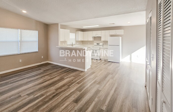 Building Photo - 1013 E Eskimo Ave