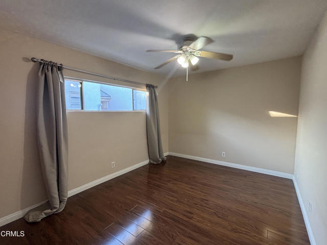 Building Photo - 124 S Olive Ave