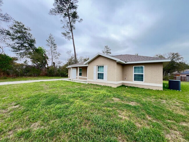 Building Photo - Beautiful 3 Bedroom, 2 Bathroom Home in Ocala!!