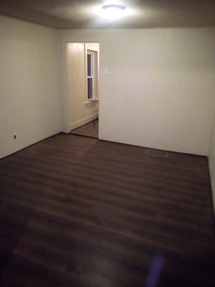 Building Photo - 33-35 Rittenhouse St