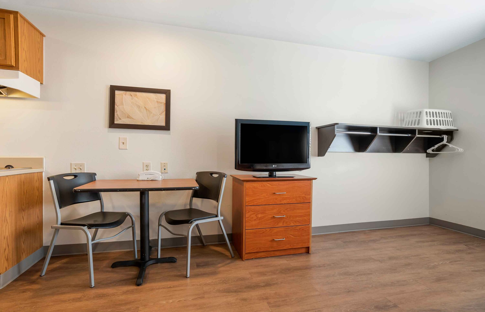 Building Photo - Furnished Studio-Phoenix - Peoria - Sun City