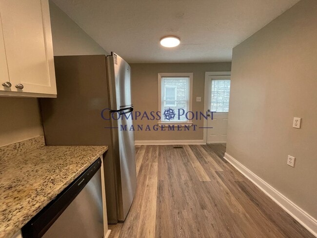 Building Photo - A Lovely 3 Bedroom, 2 Story Home Off Loudo...