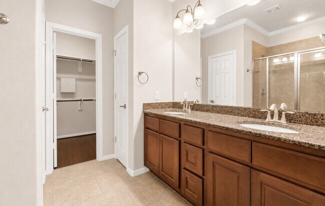 Building Photo - 7 Umbria Ln