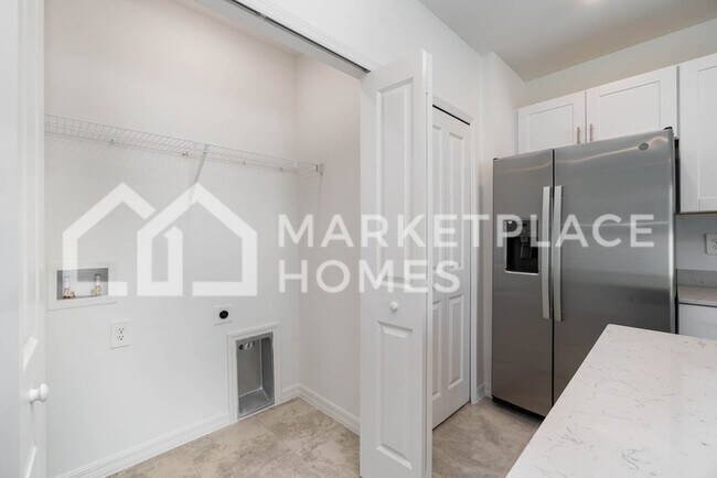 Building Photo - 10388 Bradmore Rd