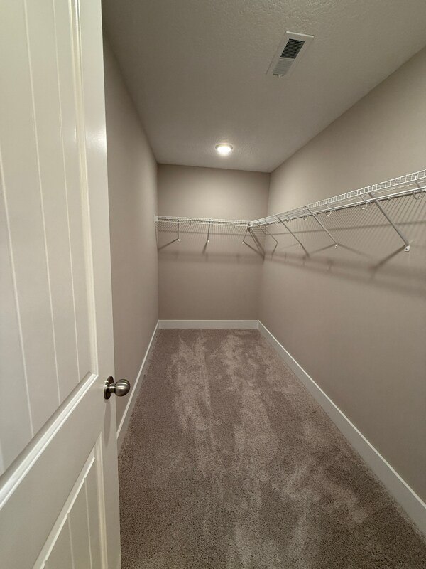 Building Photo - 2727 Farmhouse Dr