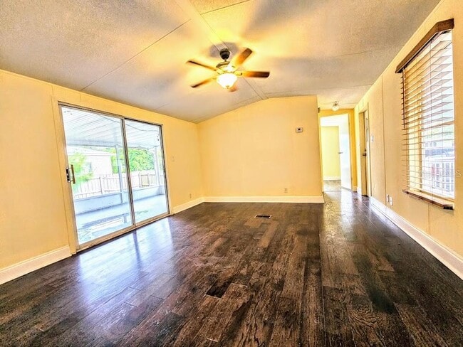Building Photo - 6067 137th Terrace N