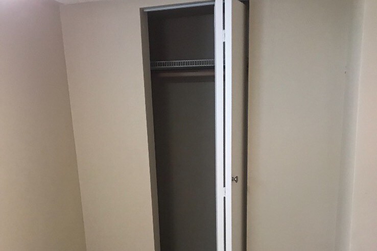 Building Photo - 3522 Greenspring Ave