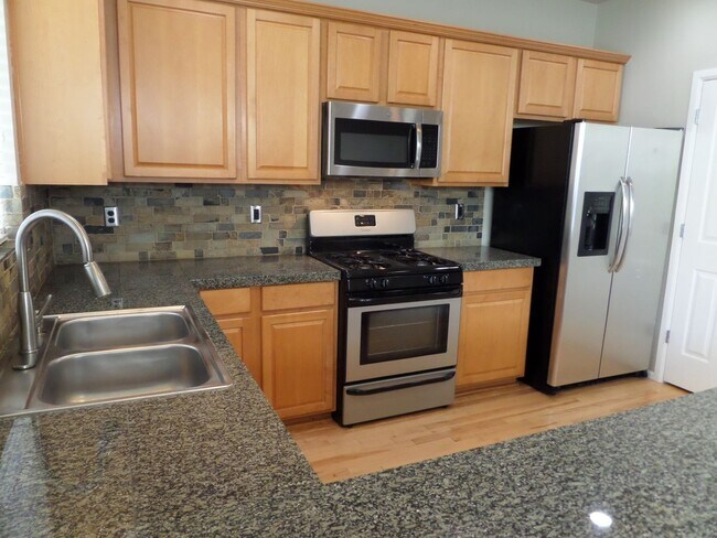 Building Photo - Gorgeous 3 Bedroom Home in Fantastic Bothell Location!