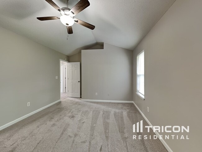 Building Photo - 2121 Serenity Dr NW