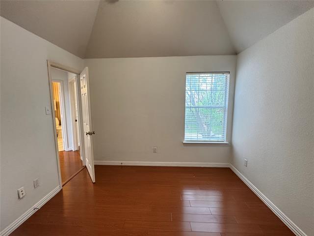 Building Photo - 3024 Sawtooth Dr