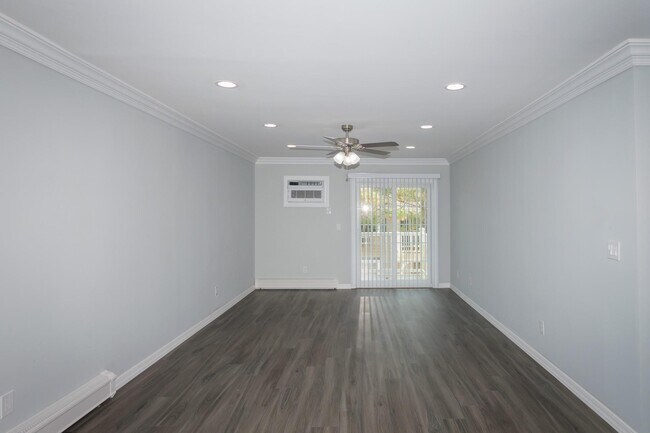 Building Photo - 117 Cassa Loop