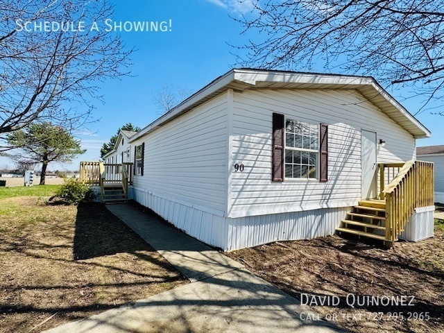 Building Photo - 701 Mill St