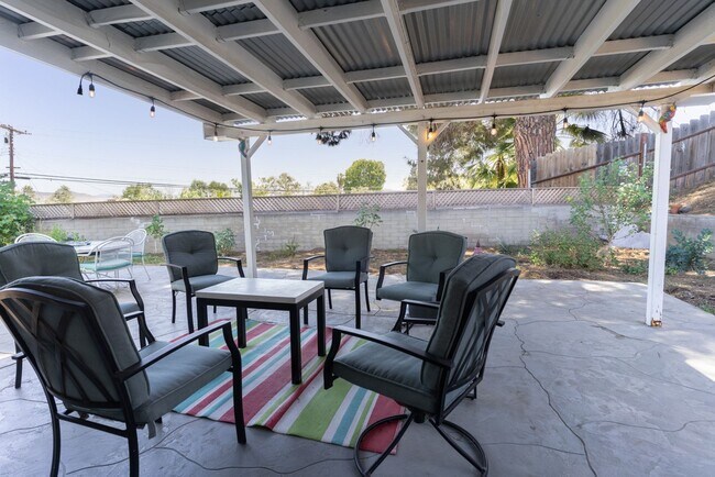 Building Photo - Coming Soon!