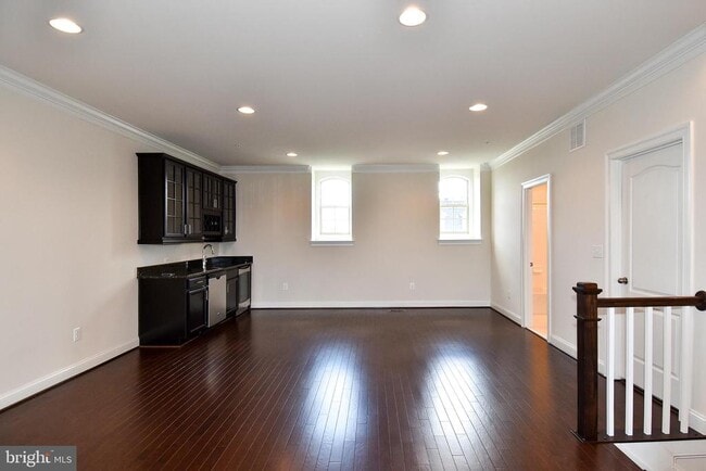 Building Photo - 810 Fair Winds Way
