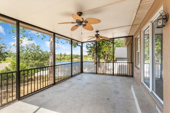 Building Photo - 11640 Pineloch Loop